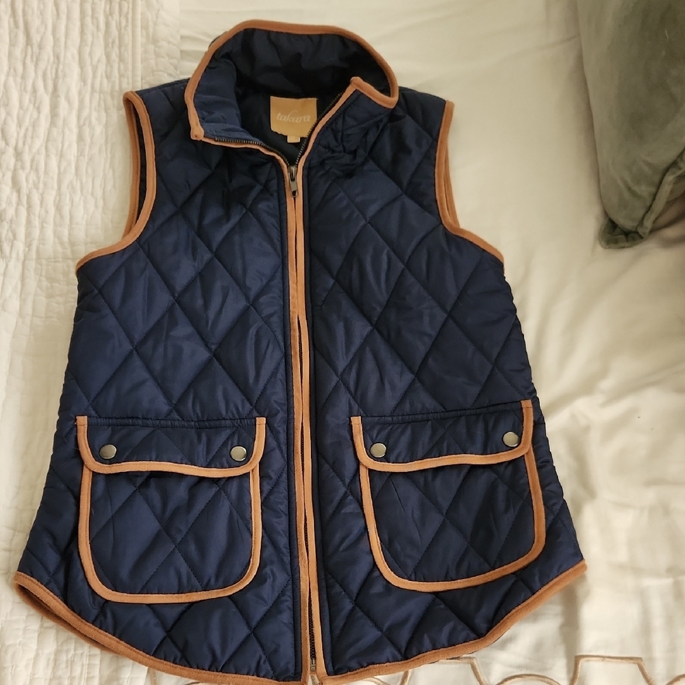 Takara Navy Quilted Vest with Tan Trim